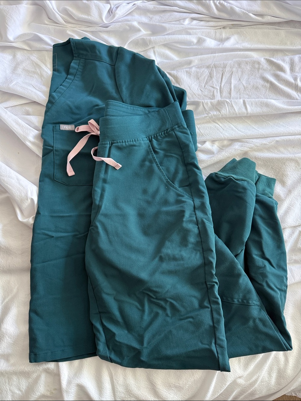 Figs Teal Drawstring Scrub Pants and Top Set with Pink Ties